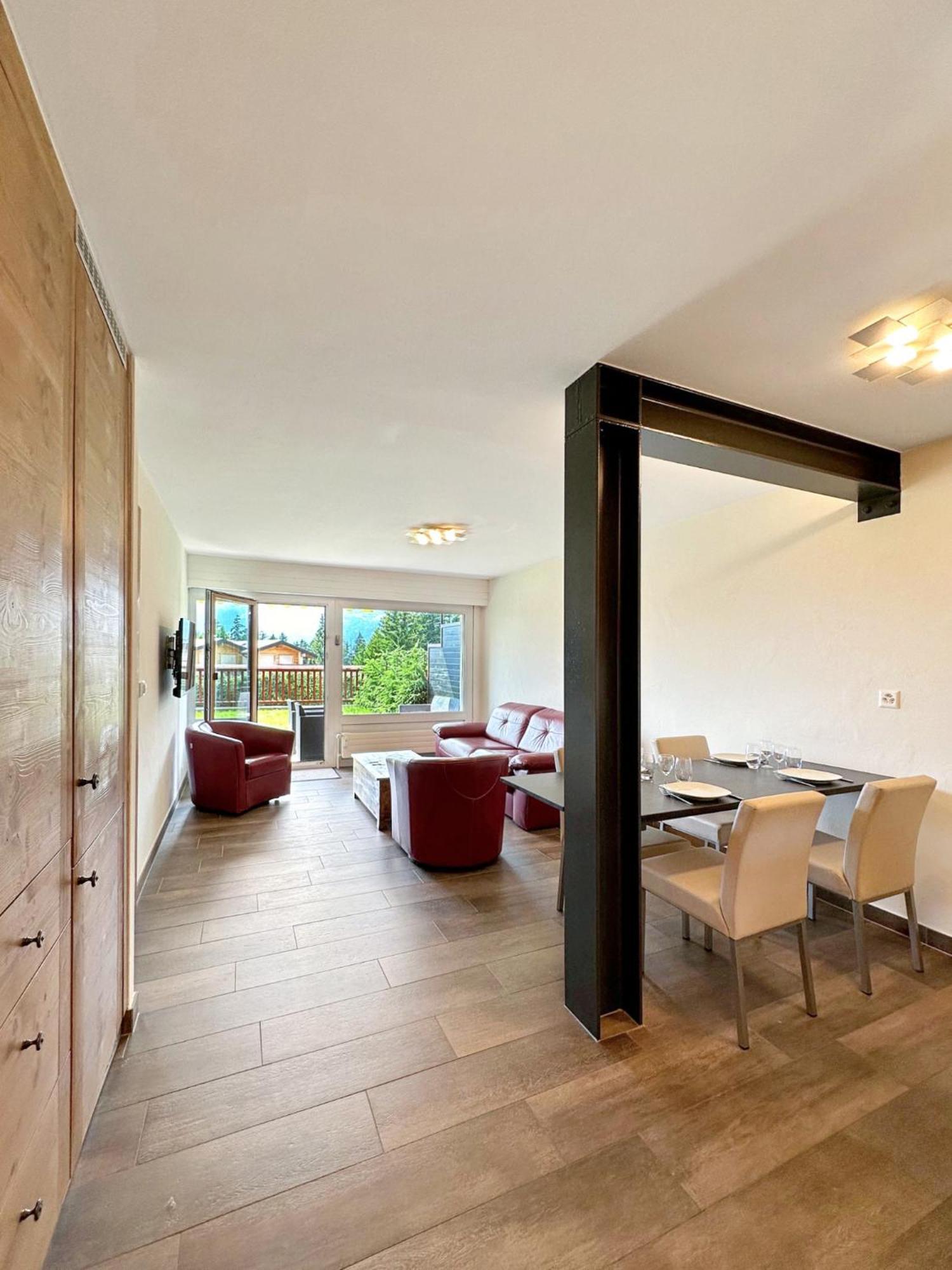 Valdor Residence- Montana- Swiss Alps Apartment